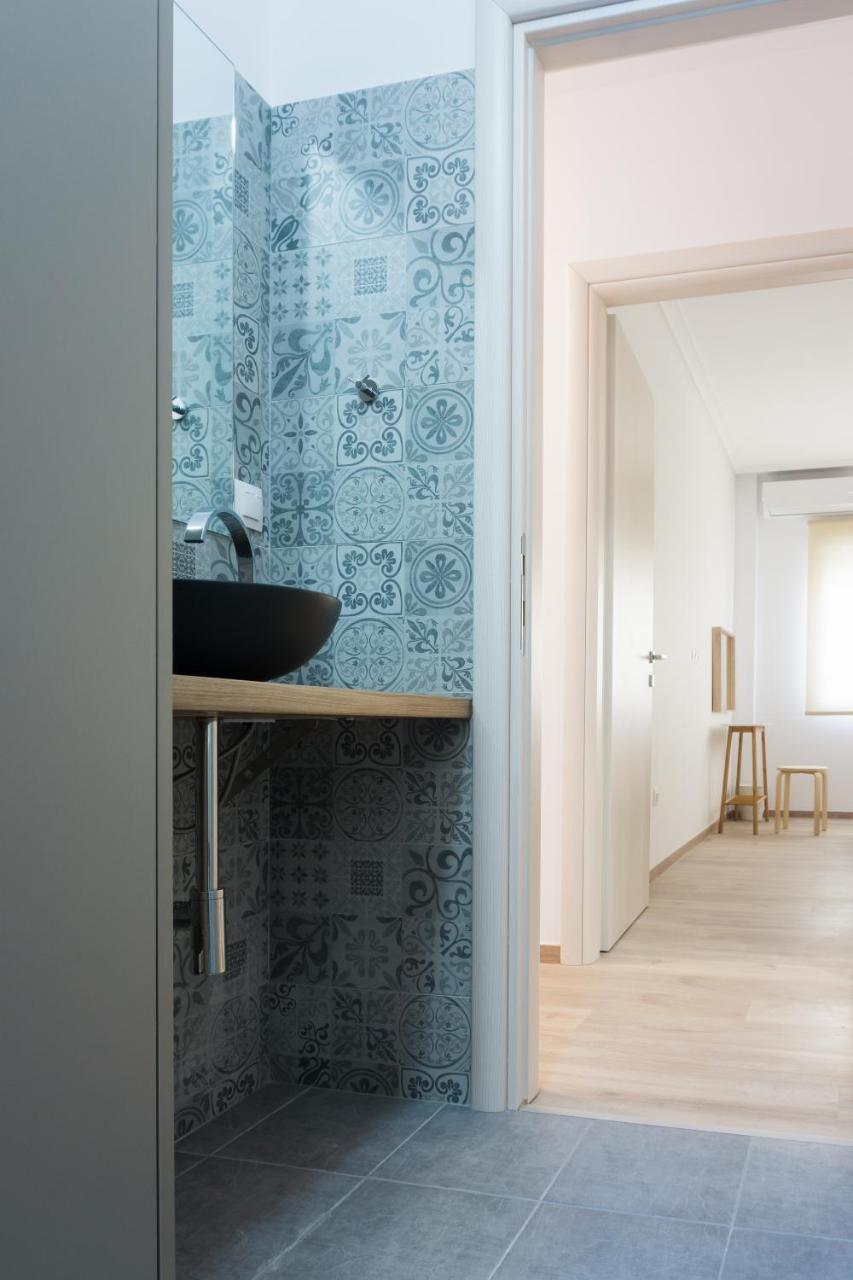Comfort Zone Apartment In The Heart Of Athens Exterior photo